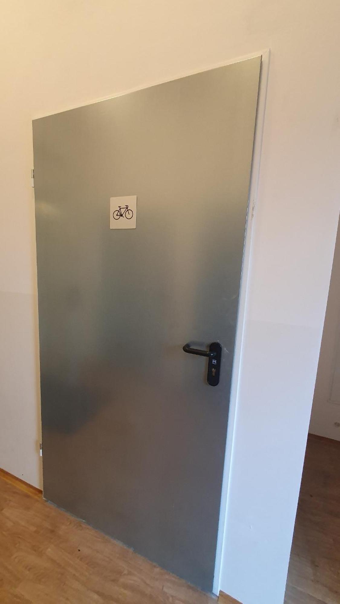 Apartment Gruener Fuerst Mit Sitzecke Im Innenhof & Naehe Park & Erdgeschoss Бад-Мускау Экстерьер фото