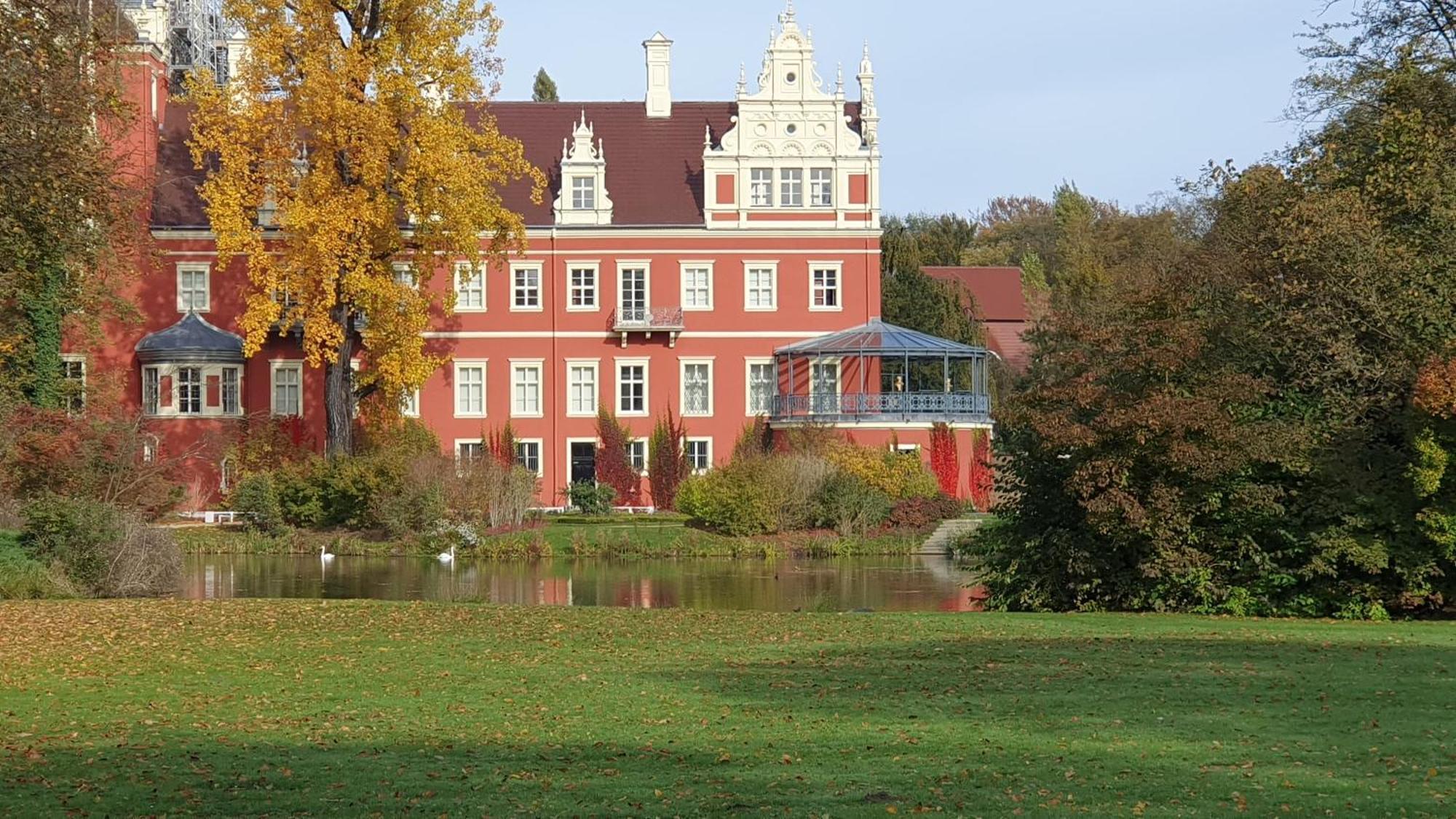 Apartment Gruener Fuerst Mit Sitzecke Im Innenhof & Naehe Park & Erdgeschoss Бад-Мускау Экстерьер фото